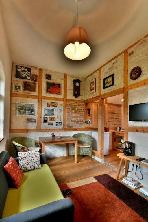 Ferienhaus "Alter Gueterschuppen" Наумбург Екстериор снимка